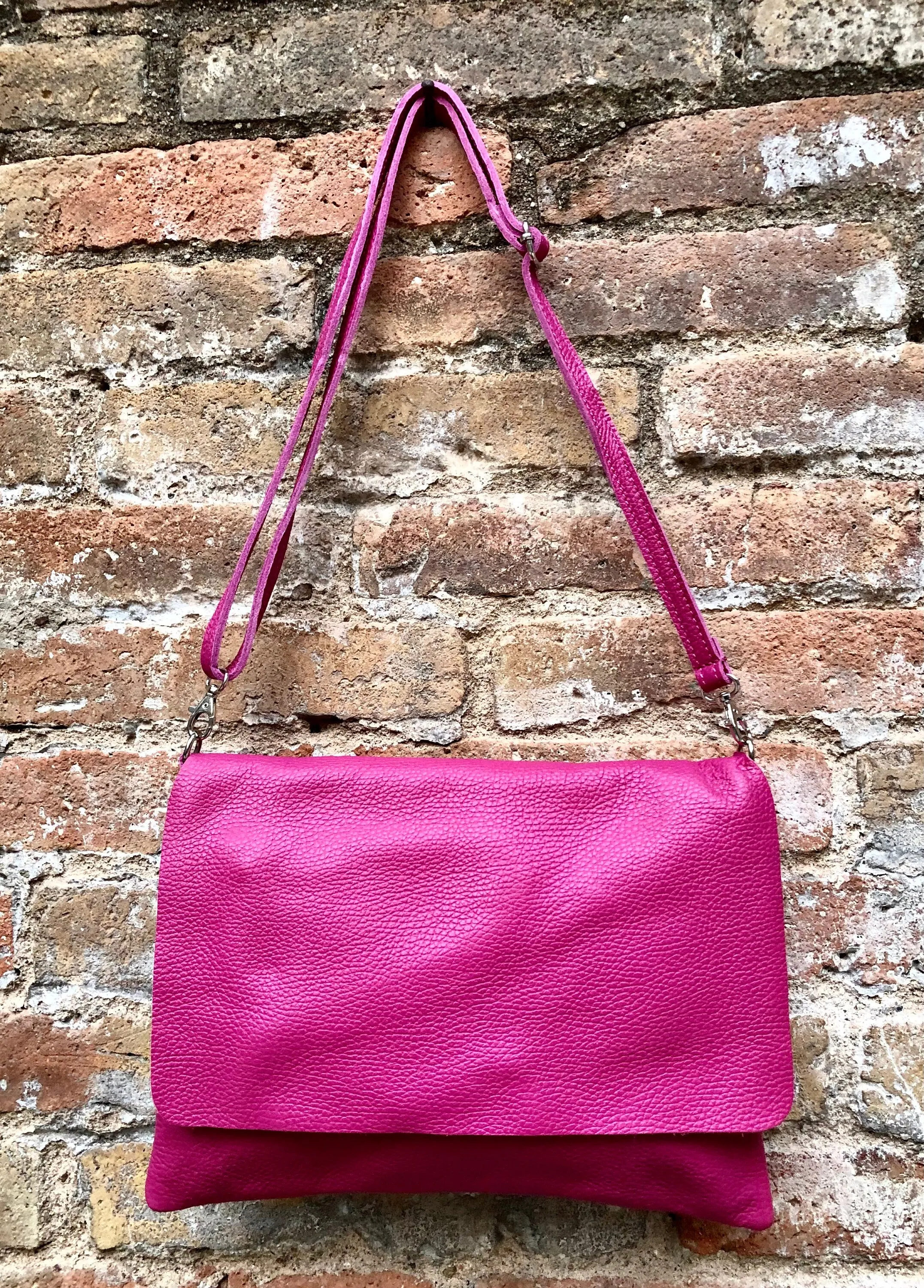 Crossbody leather bag in fuchsia PINK. Genuine soft leather. Hot pink crossover, messenger bag. Zipper   adjustable strap. Hot pink purse