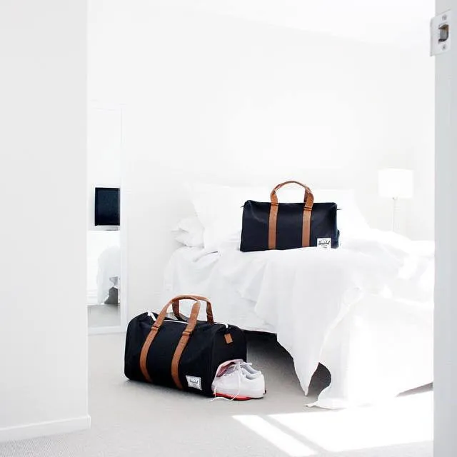 Herschel Supply Novel Duffel Bag - Black & Tan