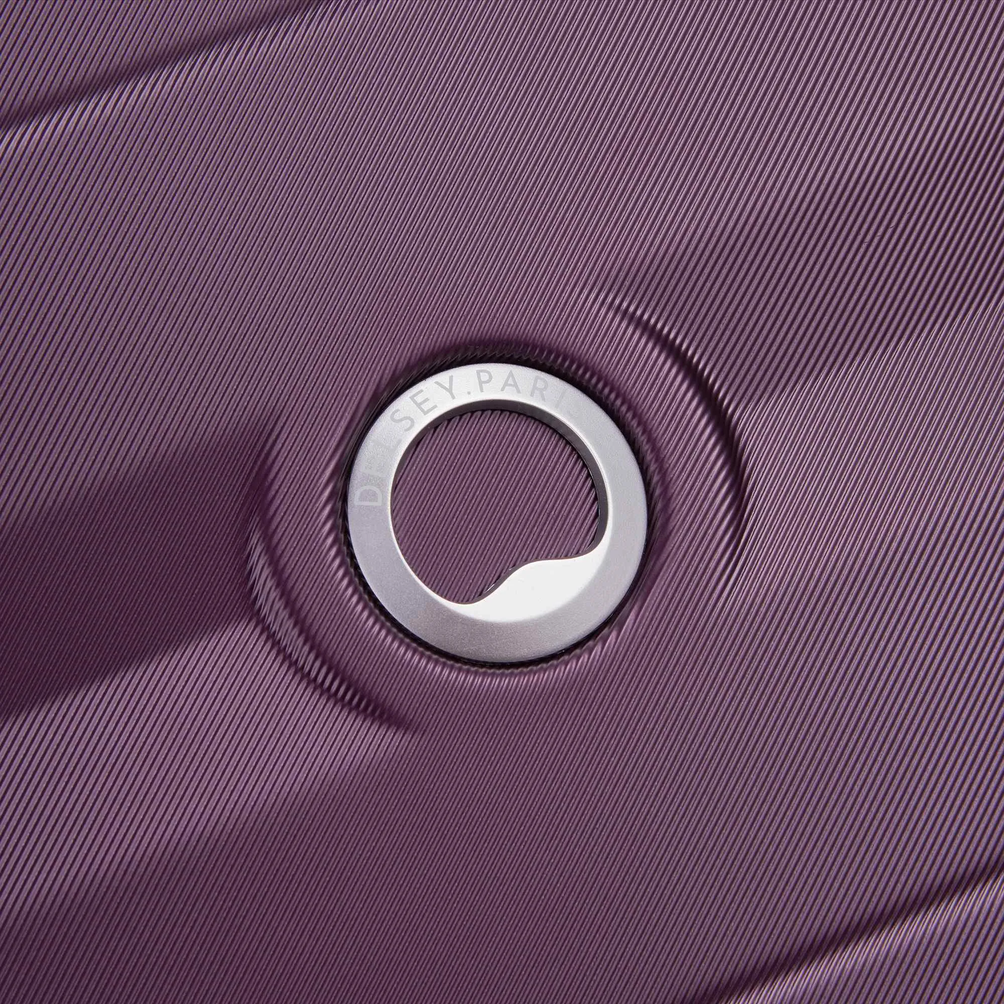 MONIQUE - Carry-On Expandable Spinner