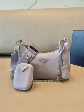 PD272 Prada Re-Edition 2005 Re-Nylon bag / 7.1x8.6x2.3inch