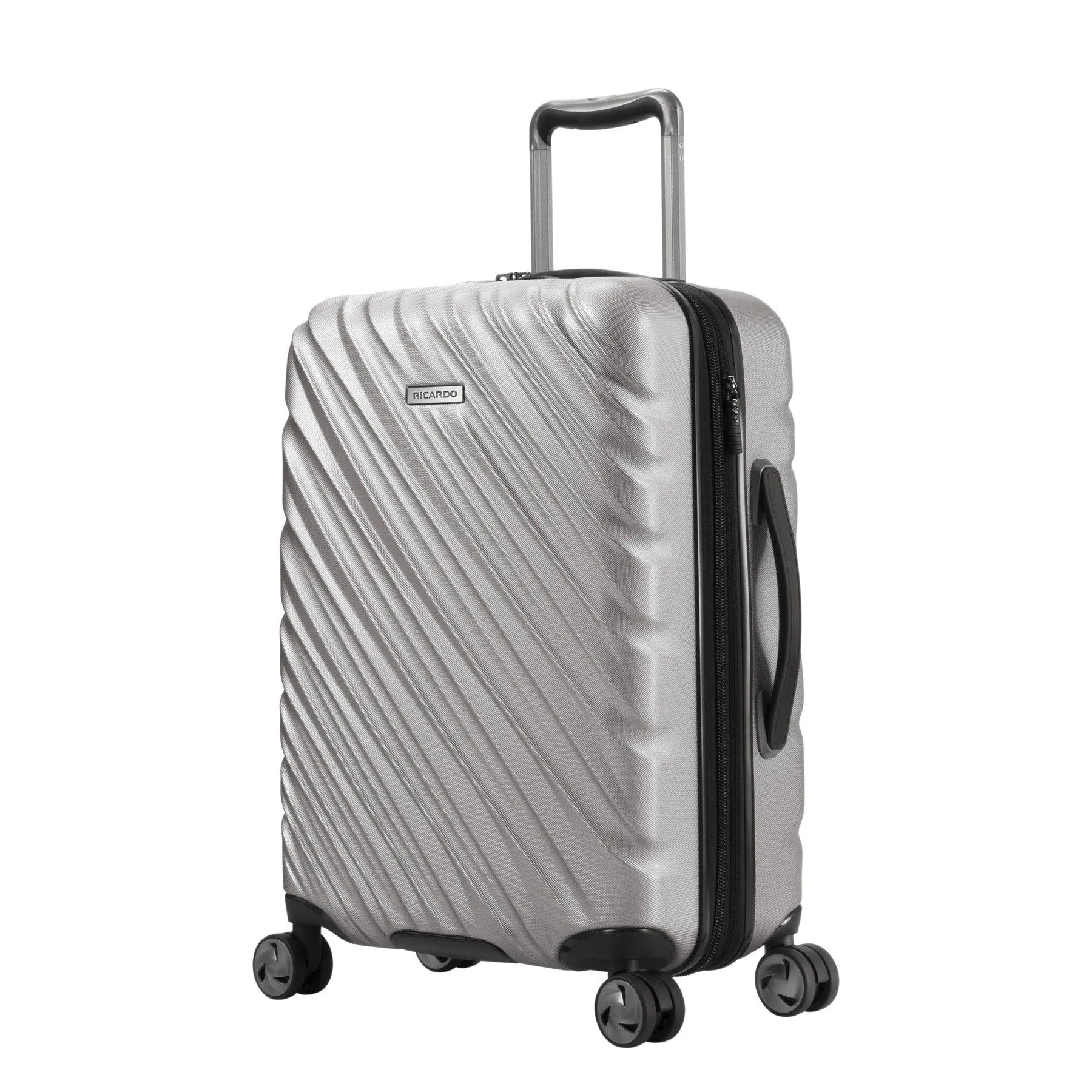 Ricardo Beverly Hills Mojave Carry-On Spinner Luggage w/USB port